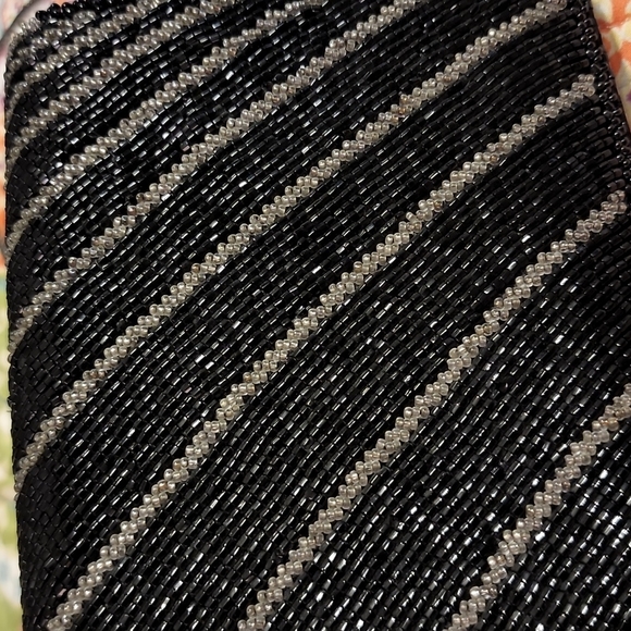 Vintage Beaded Shoulder Bag - Picture 6 of 7